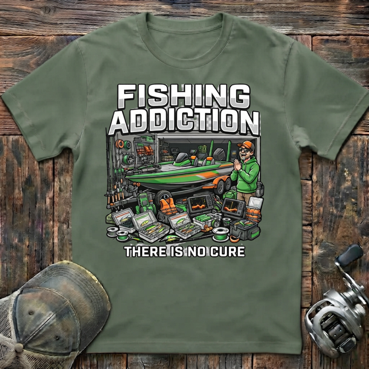 Fishing addiction in color T-Shirt
